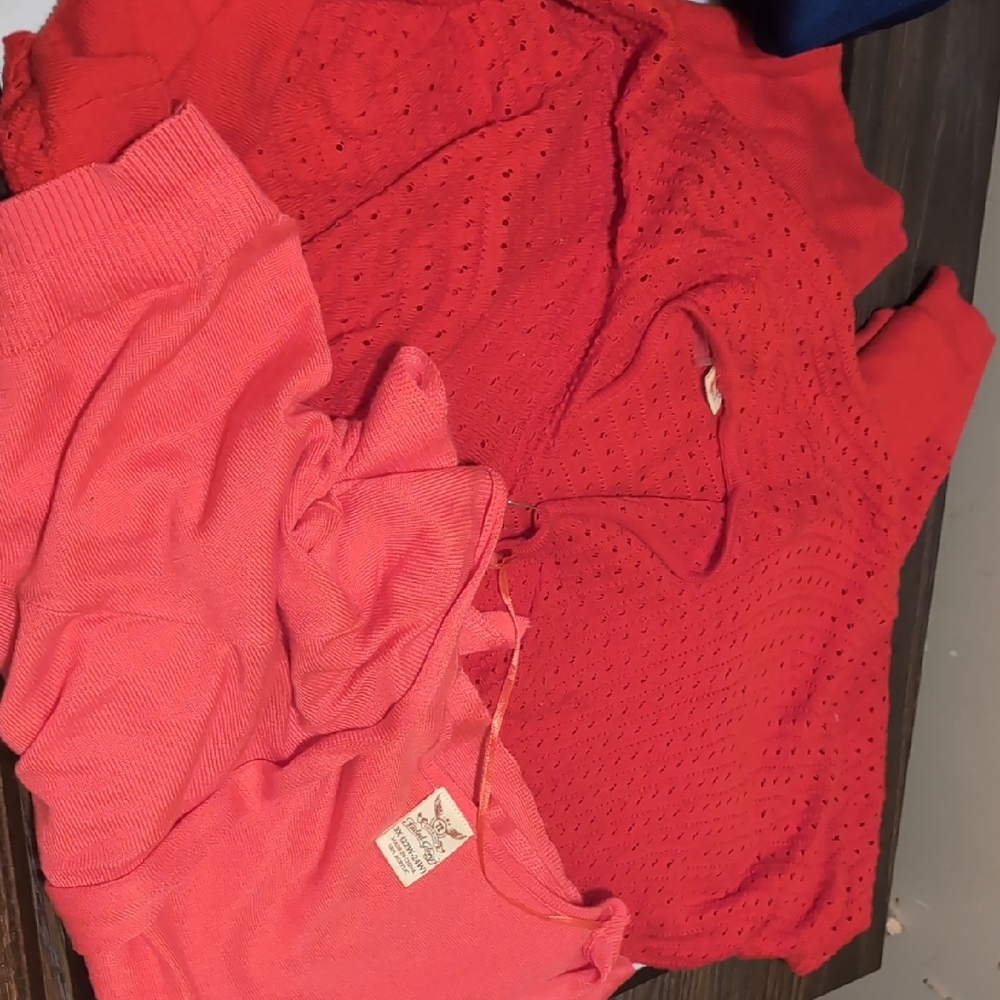 Faded Glory Red Knit Sweatshirts & Hoodies Duo